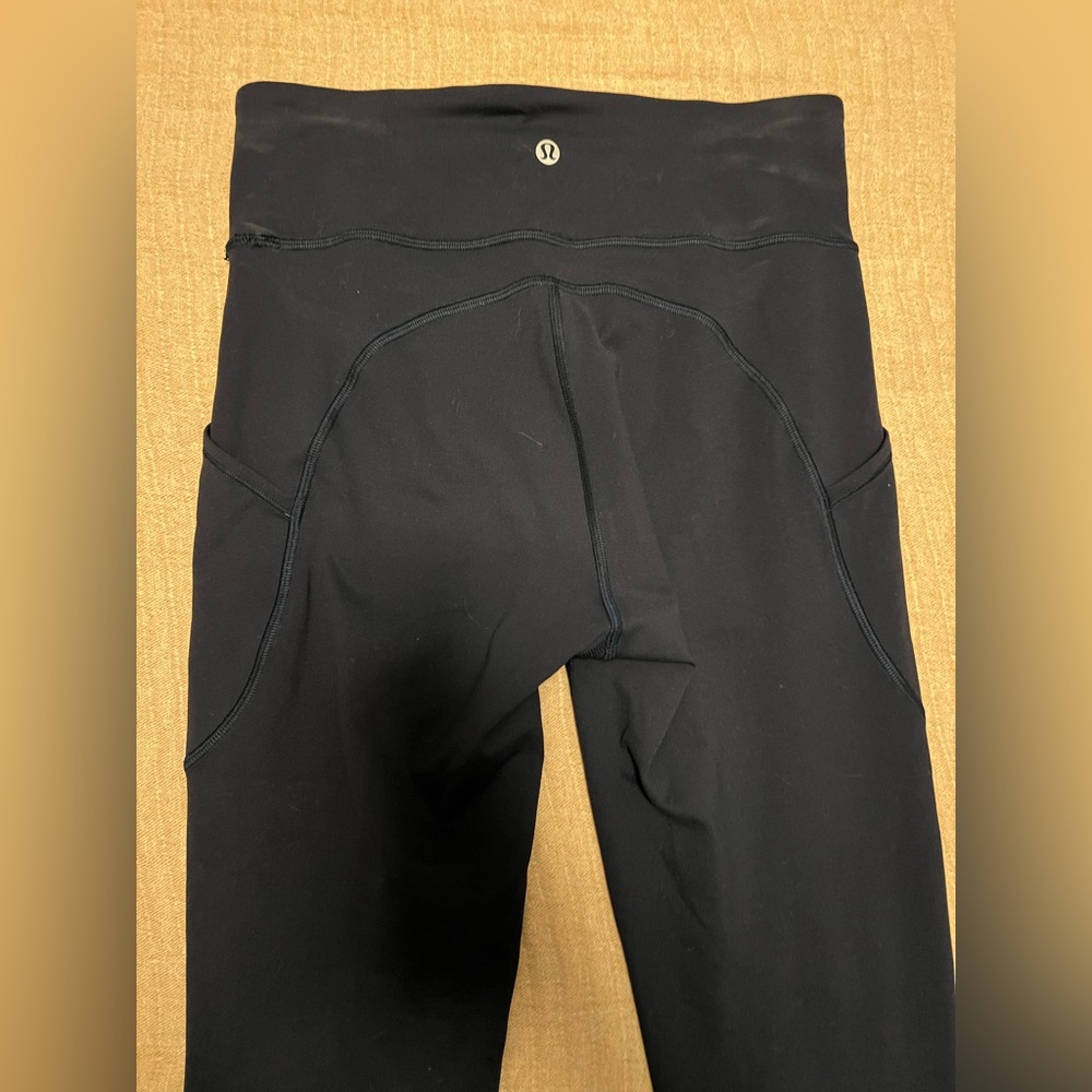 Lululemon leggings size 8